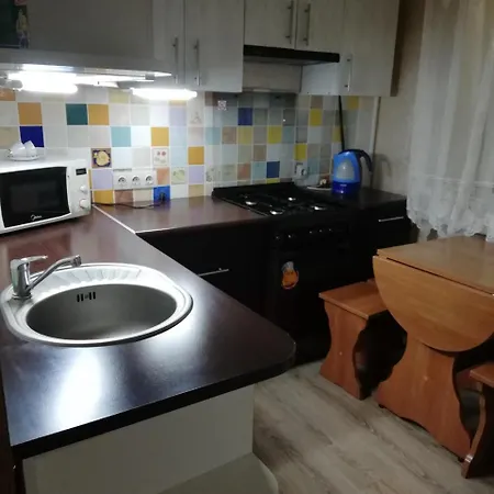 Апартаменти Parkovaya *